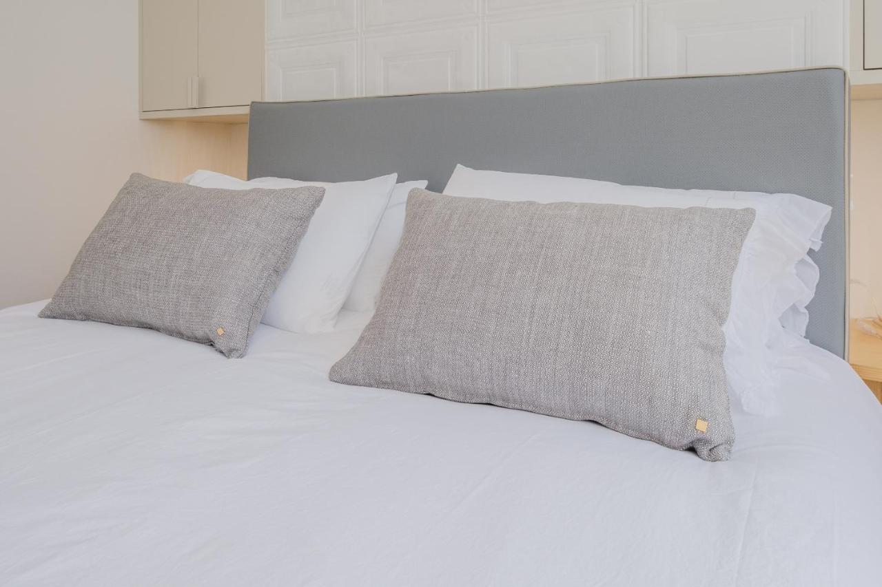 Boutique Rentals-Kihara'S Ribeira Apt With Great Views ポルト エクステリア 写真